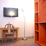 Modern's Szálloda 3*