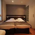 موديرنز فندق 3*