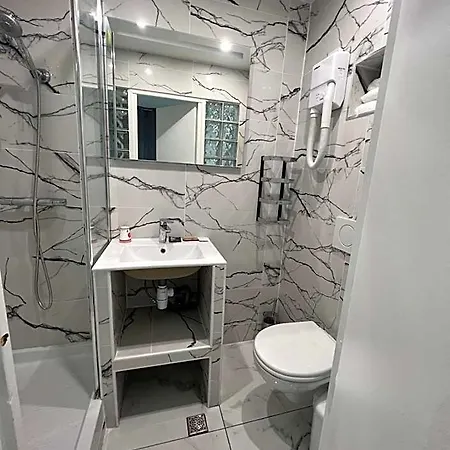 Szálloda Modern's 3*