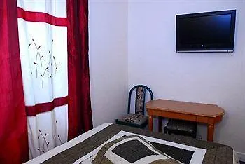 Modern's Hotel Paryż